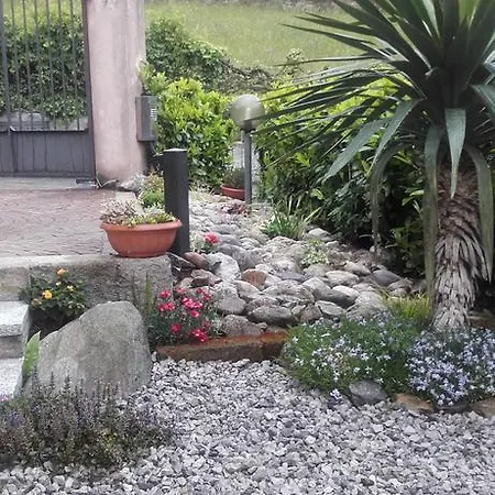 Angolo Aromatico شقة *